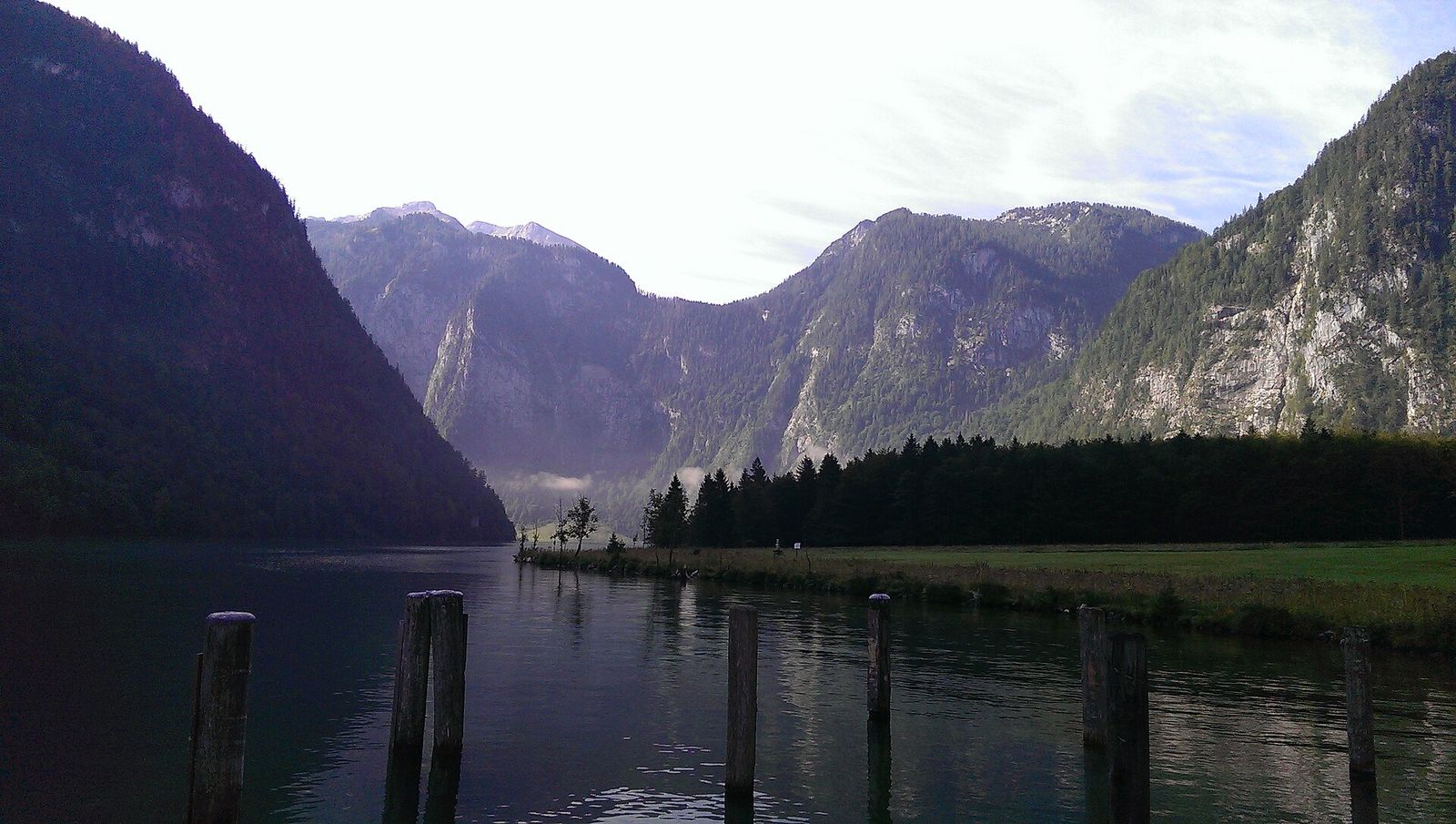 Le lac de Königssee et la chapelle Saint-Barthélemy
