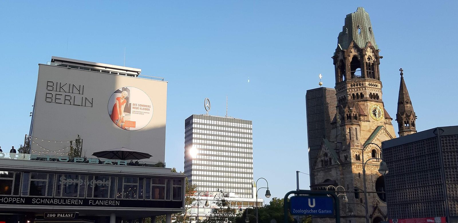 La Breitscheidplatz et l'église du Souvenir