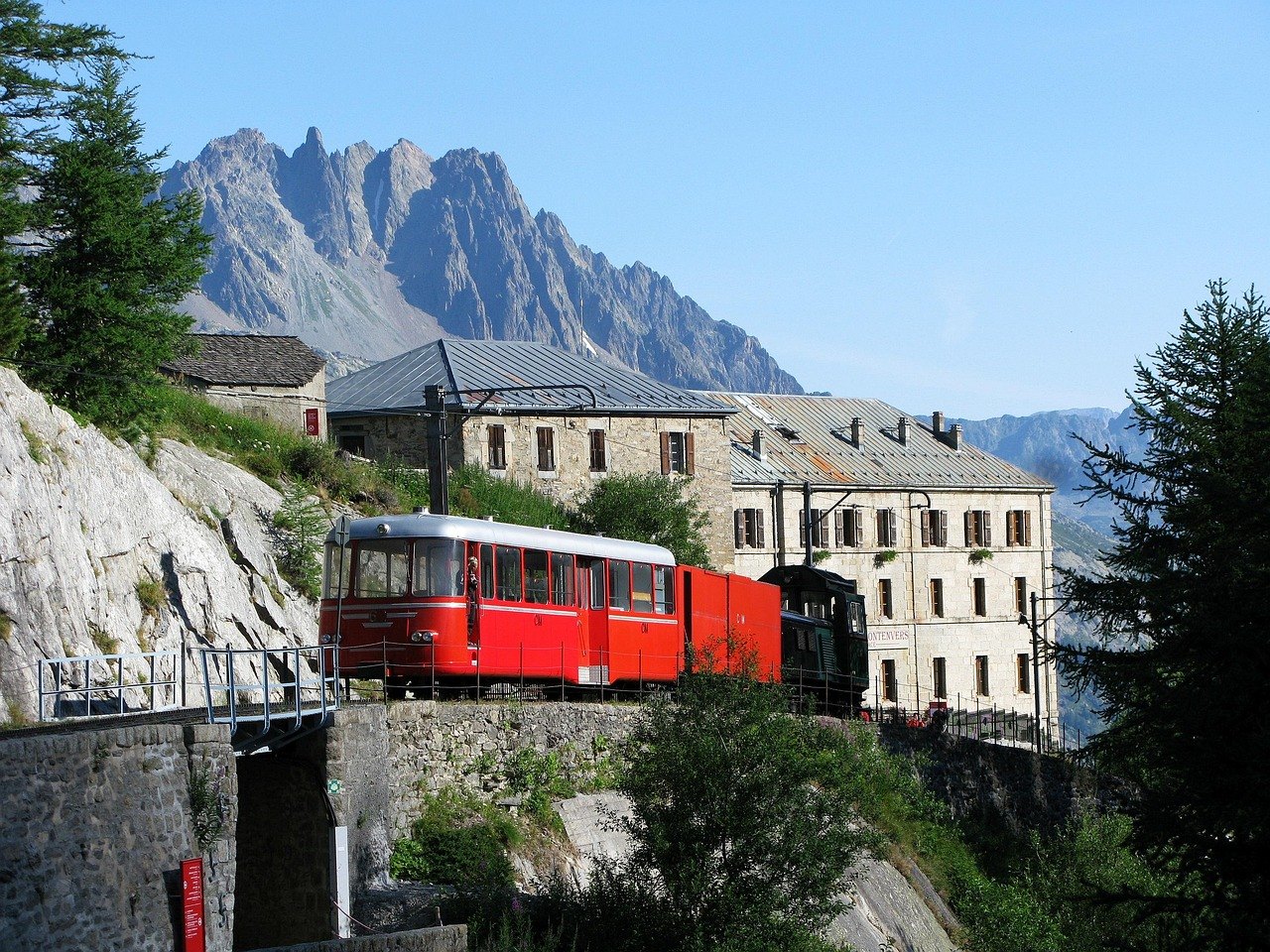 The rack railway to Montenvers