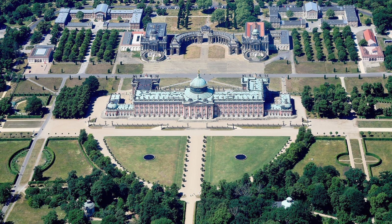 Le Nouveau Palais de Potsdam